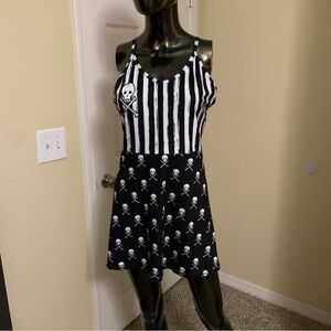Too Fast Monochrome Skull Dress, Size Small